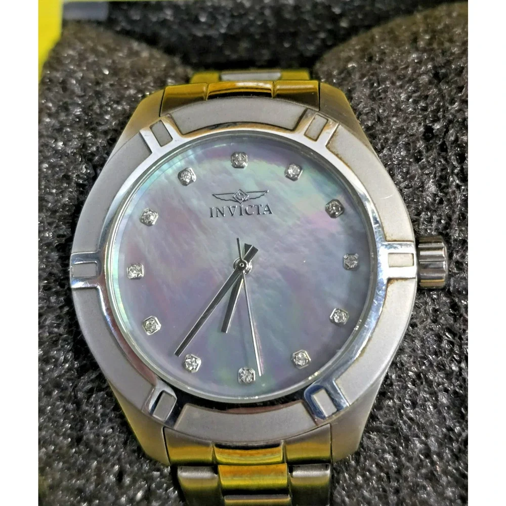 Invicta women pro